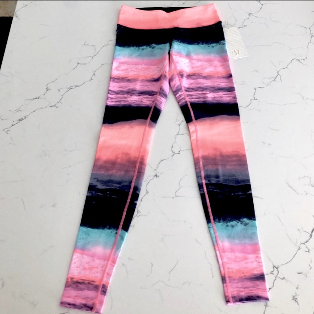 Rare lululemon 🍋 leggings - Picture 2 of 5